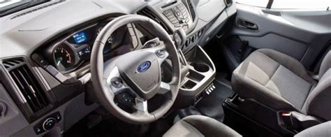 Discontinued Ford Van E 150 Features And Specs Zigwheels