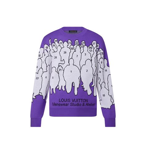 This soft wool knit crewneck sweater pays homage to the creative team