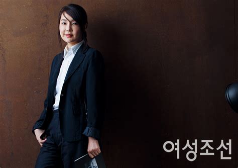 아미 음악 여행 역사 노무현 문재인 조국. 여성조선 전시장에서 만난 윤석열 검찰총장 후보 부인 김건희 ...