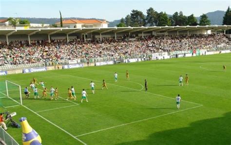 Jul 01, 2021 · moreirense faz encaixe financeiro com venda de malik para a suécia o moreirense vai realizar um encaixe significativo com a transferência de malik abubakari. Jornal Online UMINHO