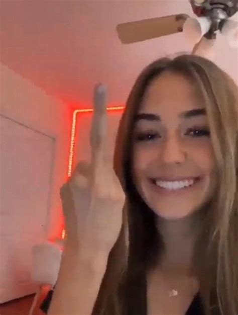 Woman Goes Viral For Her Extremely Long 5 Inch Middle Finger