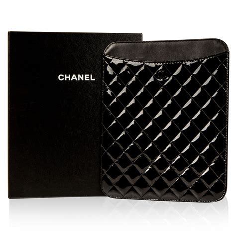 Chanel Ipadtablet Pouch Patent Leather Bagista