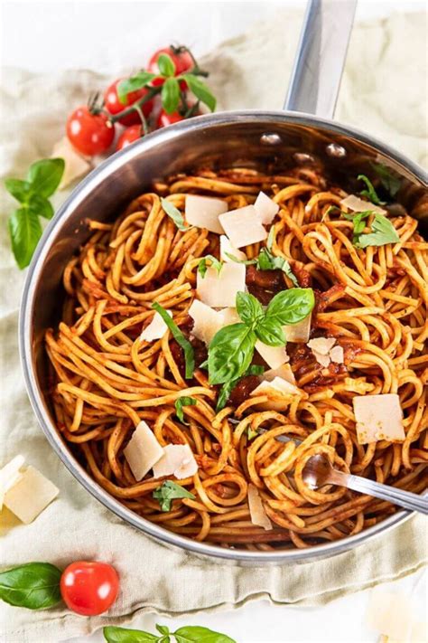 Spaghetti Napoli Italienisches Originalrezept