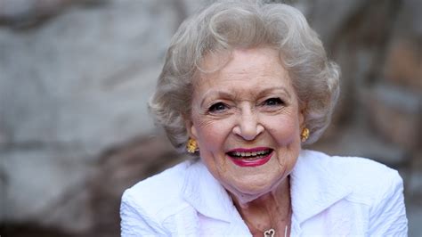 Who Was Betty White Married To Inside The Stars Love Life And More