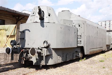 Pin On Armoured Trains Gambaran