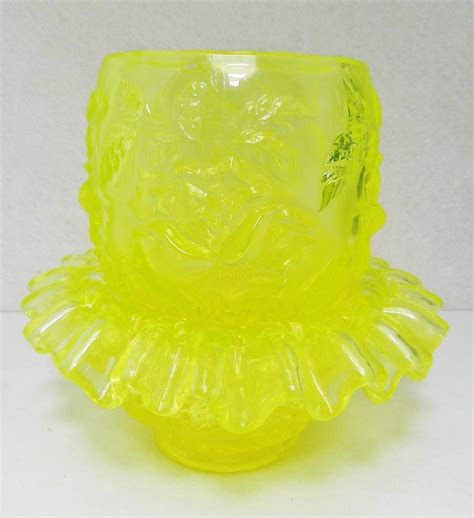 uranium vaseline glass fair lamp collectors weekly