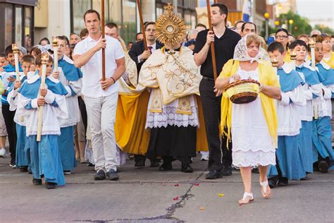 Corpus Christi Procession Invites Community Catholic Herald