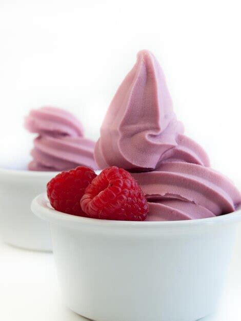 Premium Photo Frozen Soft Serve Yogurt In Cup On White Background