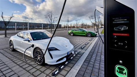 Ultra-Fast Charging Marketing: The Truth About the Porsche Taycan - The