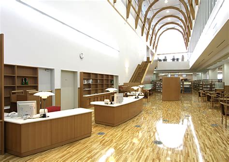 勉強・自習におすすめな三重県の綺麗な図書館15選 ｜ Vokka ヴォッカ