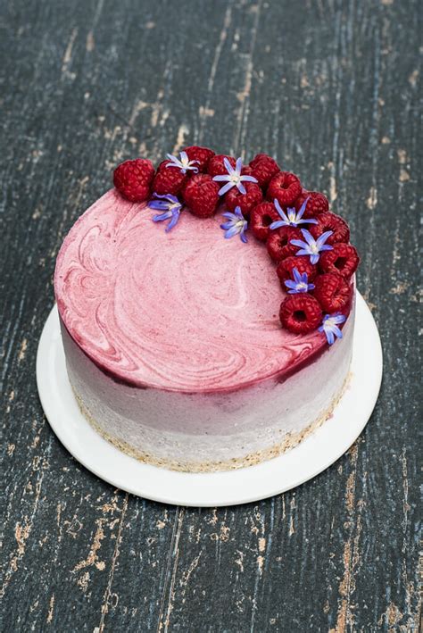 Raspberry cheesecake from barefoot contessa. Vegan Raspberry Cheesecake - Vegan Family Recipes