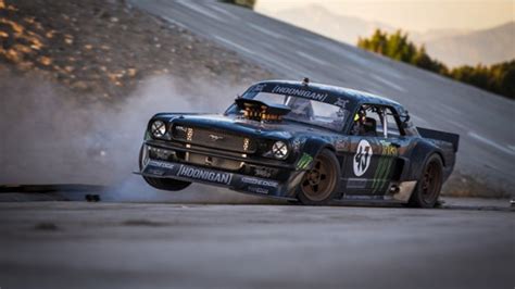 Video: Ken Block Destroys LA in 845 hp Mustang for ...