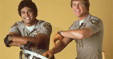 Wie bewertest du die serie? 8 fascinating tidbits about 'CHiPs'