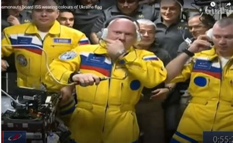 Tre kozmonautë rusë mbërritën në Stacionin Ndërkombëtar të Hapësirës të