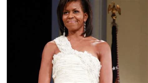 Michelle Obama Elle D Pense Euros En Lingerie Fine