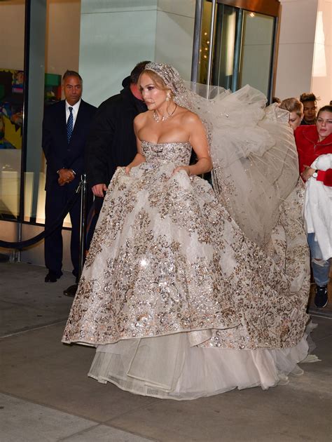 Jennifer Lopez Stuns In Extravagant Wedding Dress In Nyc Photos