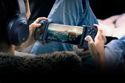 Razer Kishi Mobile Gamepad Offers Options For Apple Arcade And Xcloud