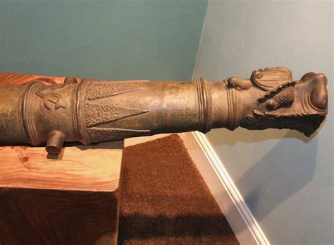 Large Lantaka Greek Fire Cannon With The Crest Of The Dutch East India