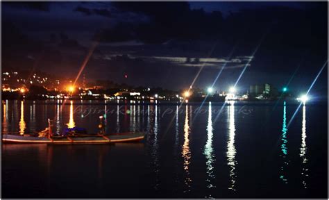 Di artikel saya selanjutnya, saya akan membahas hubungan antara kecepatan rana, iso dan apertur. Gambar Pemandangan Laut Malam Hari