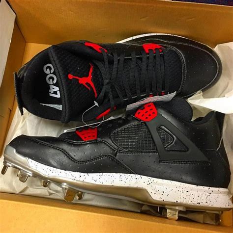 Gio Gonzalez Gives Us A Look At His Air Jordan 4 Cleat For Opening Day