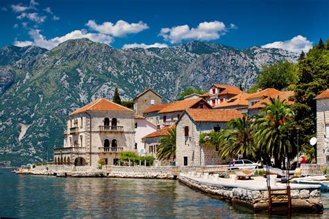 The name montenegro was first used to refer to the country in the late 15th century. Rondreis Montenegro - Ontdek verrassend Montenegro | TUI