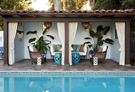 Cabana Style ~ Bringing The Resort Into Your Own Backyard Remodelaholic