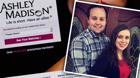 Hypocrite In Hiding Josh Duggar And Wife Anna Laying Low In Arkansas