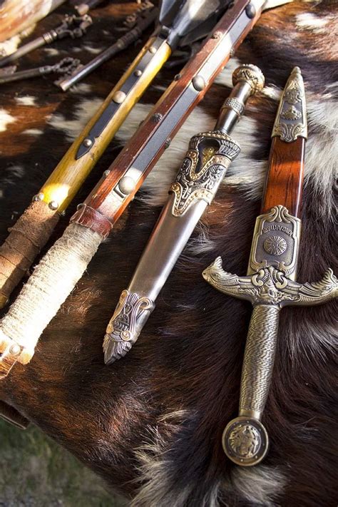 Medieval times gift shop swords. THE MEDIEVAL SHOP