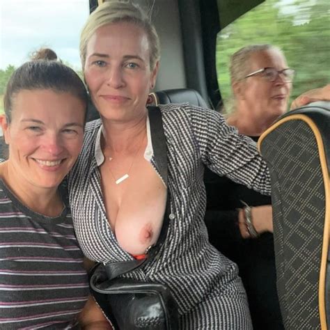 chelsea handler s bare boob 1 new photo thefappening