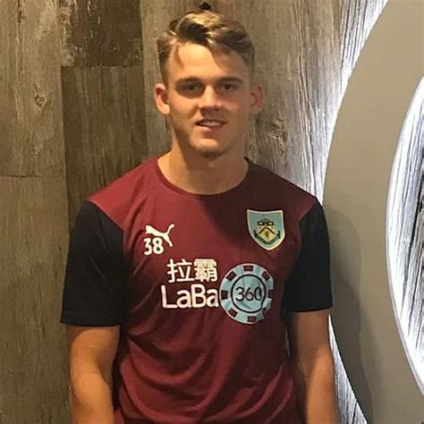 Founded on 18 may 1882, it was one of the first. Burnley under-23s come back to draw at Leeds - UpTheClarets