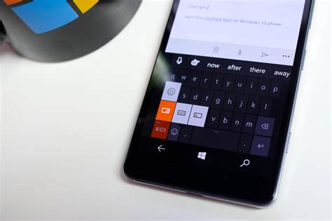 11 Keyboard Tips That Will Help You Type Faster On Windows 10 Mobile