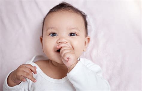 Thumb Sucking Pacifiers And Teeth A Fact Based Guide The Brace Place