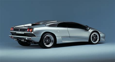 The Lamborghini Diablo Buying Guide One Of The Greatest V12 Supercars