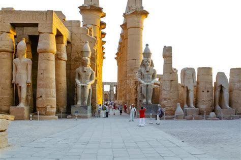 Court Of Ramses Ii Luxor Temple Egypt Editorial Photo Image Of Bank