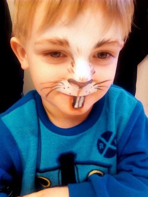 25 Amazing Boys Halloween Makeup Ideas To Try Flawssy Bunny Makeup