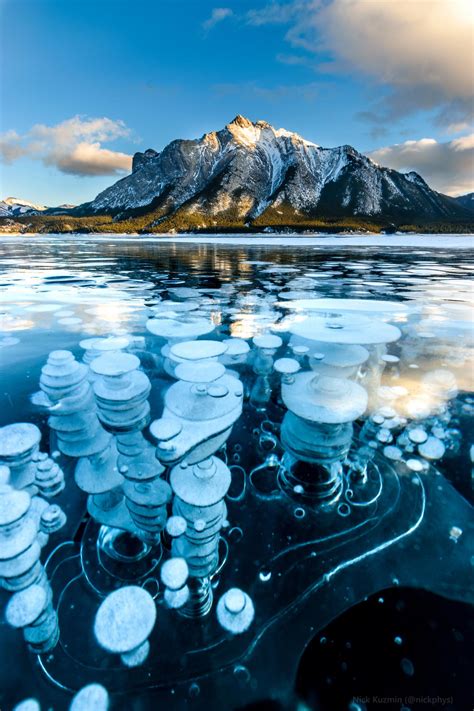 Beautiful Stuff The Spectacle Of Frozen Methane Bubbles At Abraham