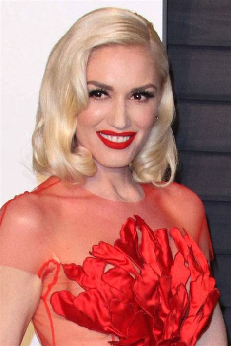 Gwen Stefani Gets Her Killer Legs Out In A Sheer Red Dress At Oscars
