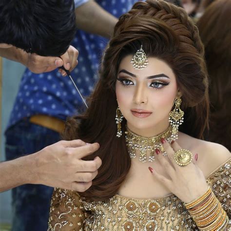Gorgeous Pakistani Bridal Makeup Bridal Makeup Beautiful Bridal Makeup Bridal Hair And Makeup