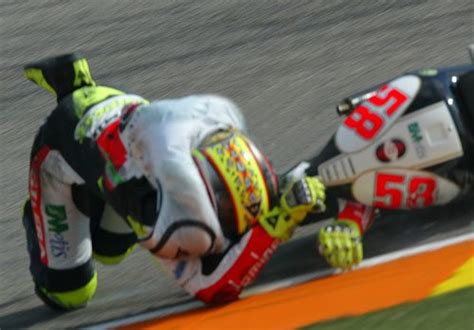 One of these accidents was as fastest at 123km/h (77mph). Dainese D-Air Motorcycle Air Bag - webBikeWorld