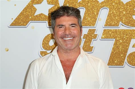 Simon Cowell to be bedridden from crash for six more months