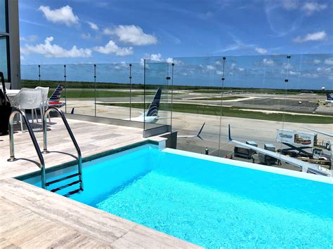 Chase Sapphire Lounges: What You Need to Know - AwardWallet Blog