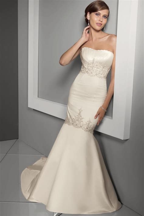 If you're looking for a mermaid wedding dress, we'll help you find a gorgeous gown, at an › »| about preownedweddingdresses.com. Elegant Mermaid Wedding Dresses