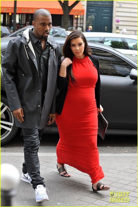 Pregnant Kim Kardashian And Kanye West Reunited In Paris Photo 2861298