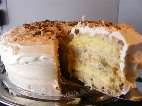 You can also change the flavor of this cake by using half and half of vanilla extract with lemon or almond extract. The Virtual Goody Plate: Italian Cream Wedding Cake