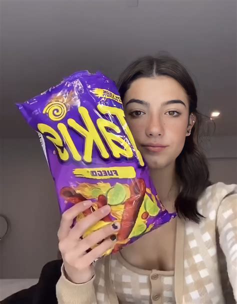 Charli D'Amelio | Charli d amelio