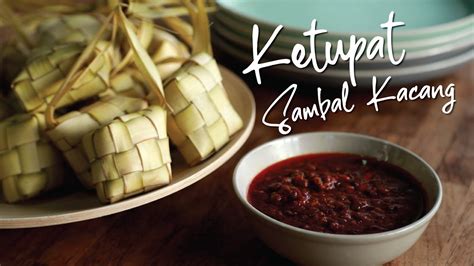 Di hari raya semua rumah pasti ada kacang. Ketupat dan Kuah Kacang adalah menu yang wajib ada bila ...