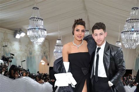 Nick Jonas Watched Wife Priyanka Chopra Win Miss World