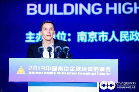 新闻排行 图数室 视觉万象 公益组织 公益资讯. 新能源汽车时代，学术界、tier 1、车厂如何看待供应链重塑？ | 雷锋网