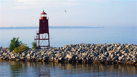Racine Harbor Lighthouse Steve Banker Flickr