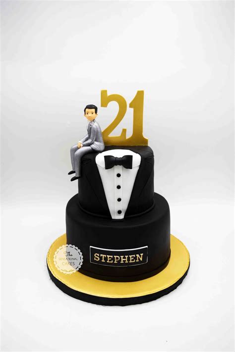 Make Your 21st Birthday Extra Elegant With These Stunning Cake Ideas
